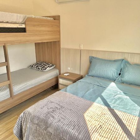 Apartamento Avenida F ボンビーニャス エクステリア 写真